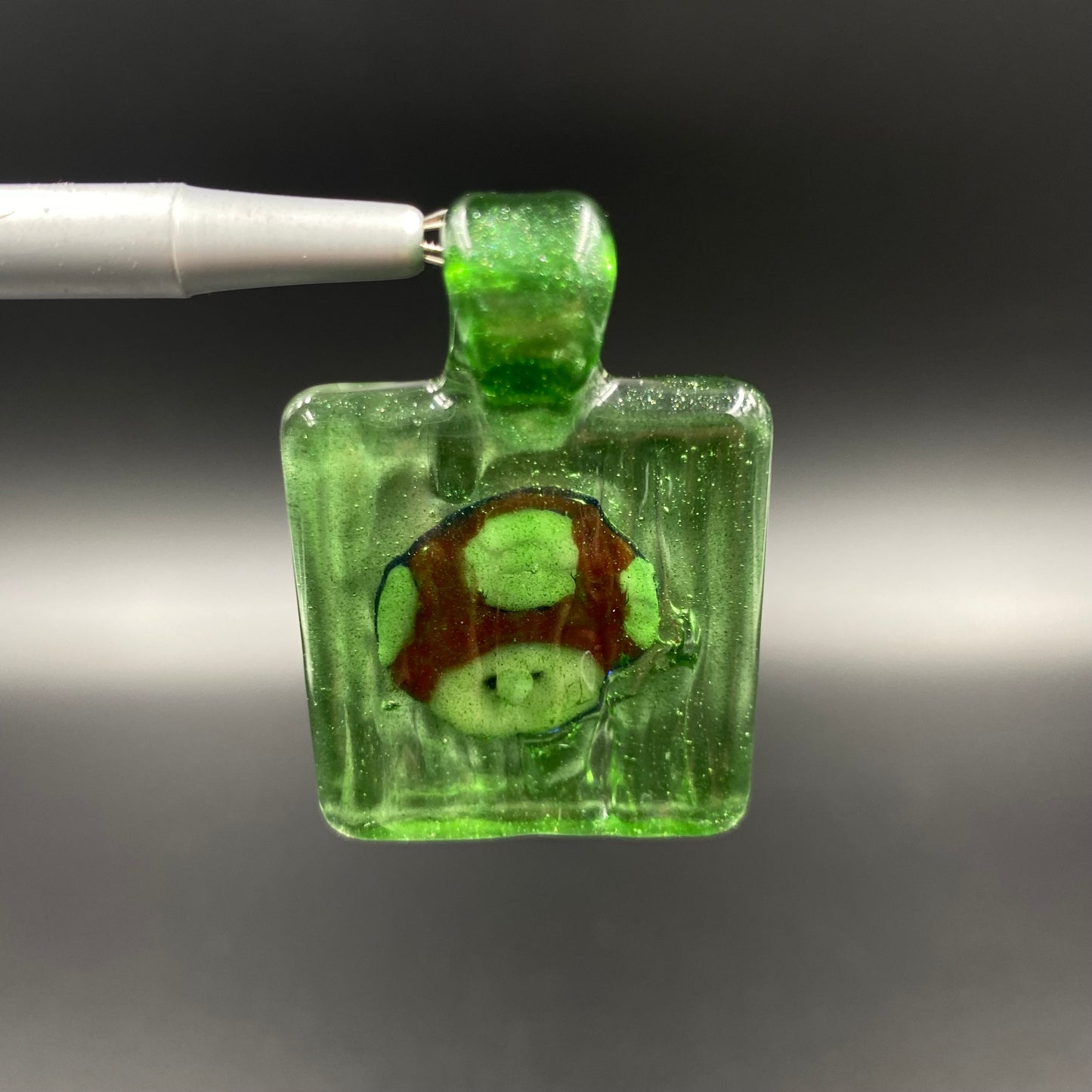 Delreal Glass - Mario Mushroom Flip Pendy