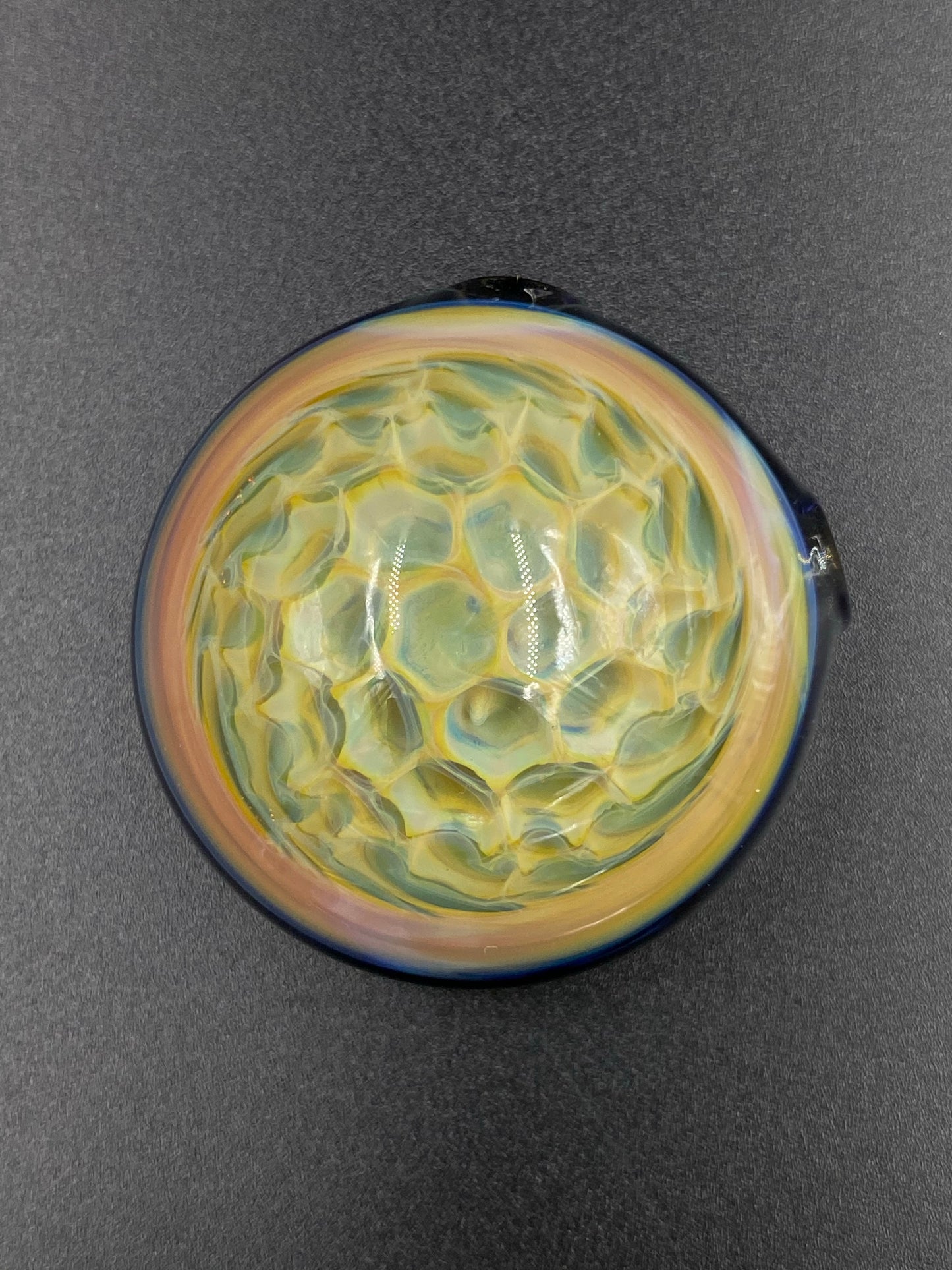 DawgHouseGlass - Honeycomb Pendant w/ CFL Potion Back